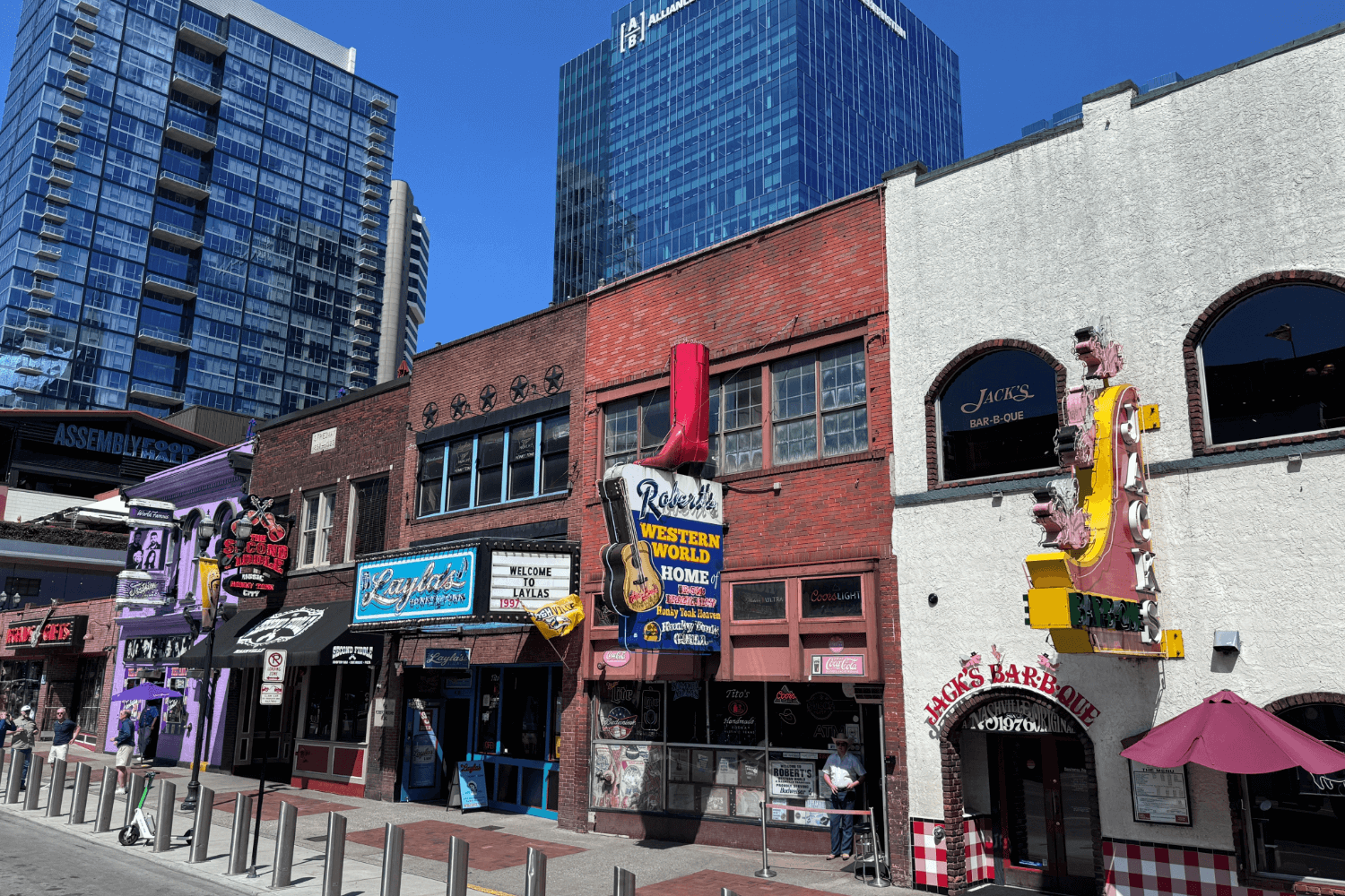 Nashville, TN: Southern Charm Meets Modern Cuisine